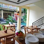 Donald Home Stay